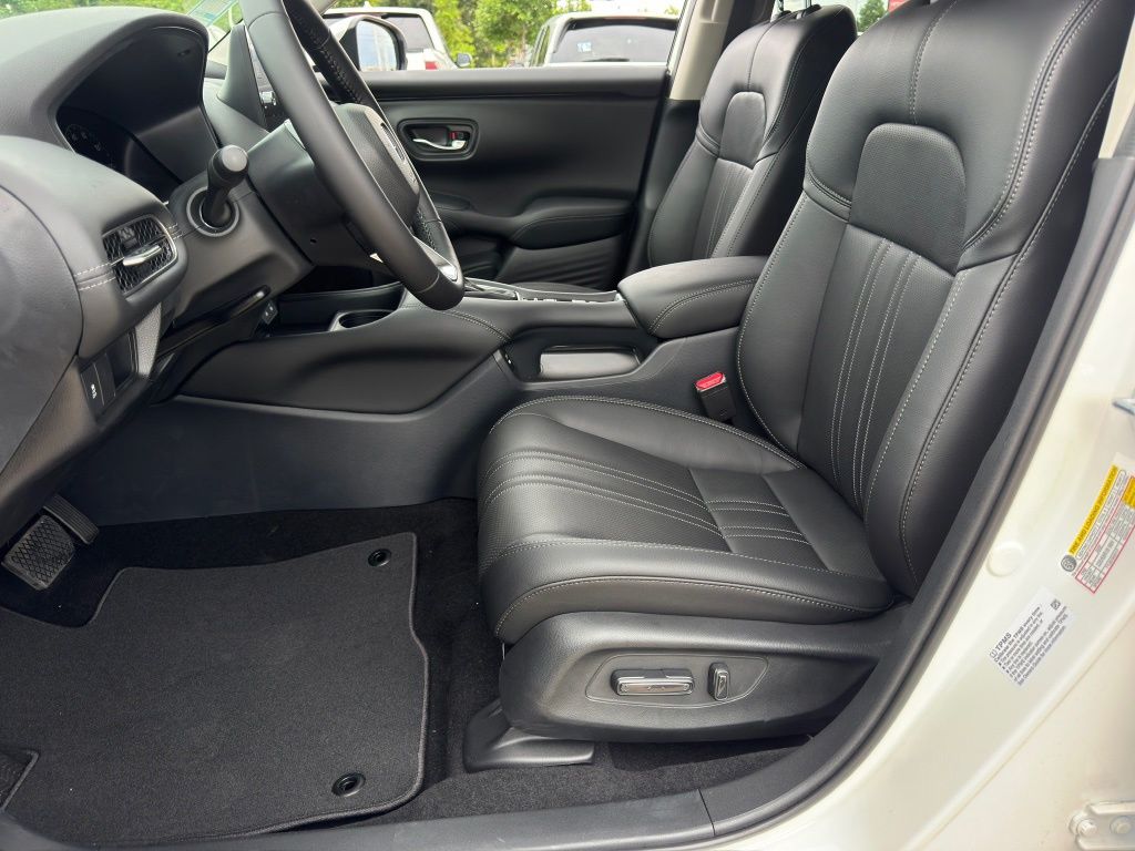 2027 Honda HR-V EX-L White at Community Honda
