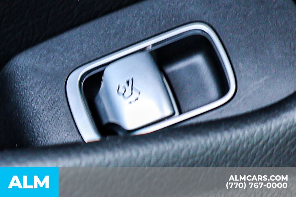 Used 2023 Black Mercedes-Benz 450 image 49