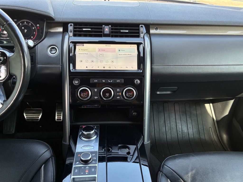 Used Car 2020 Land Rover Discovery  Hse For Sale Under $20,000 In Austin, Texas