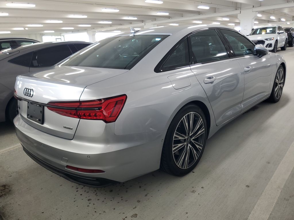 Used 2024 Silver Audi  image 3