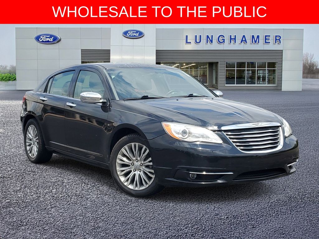 2012 Chrysler 200 Limited Sedan FWD
