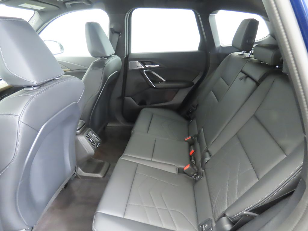 Thumbnail: 2025 BMW X1 - 21