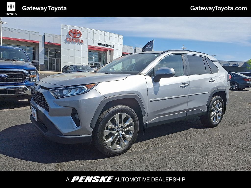 Thumbnail: 2021 Toyota RAV4 - 1