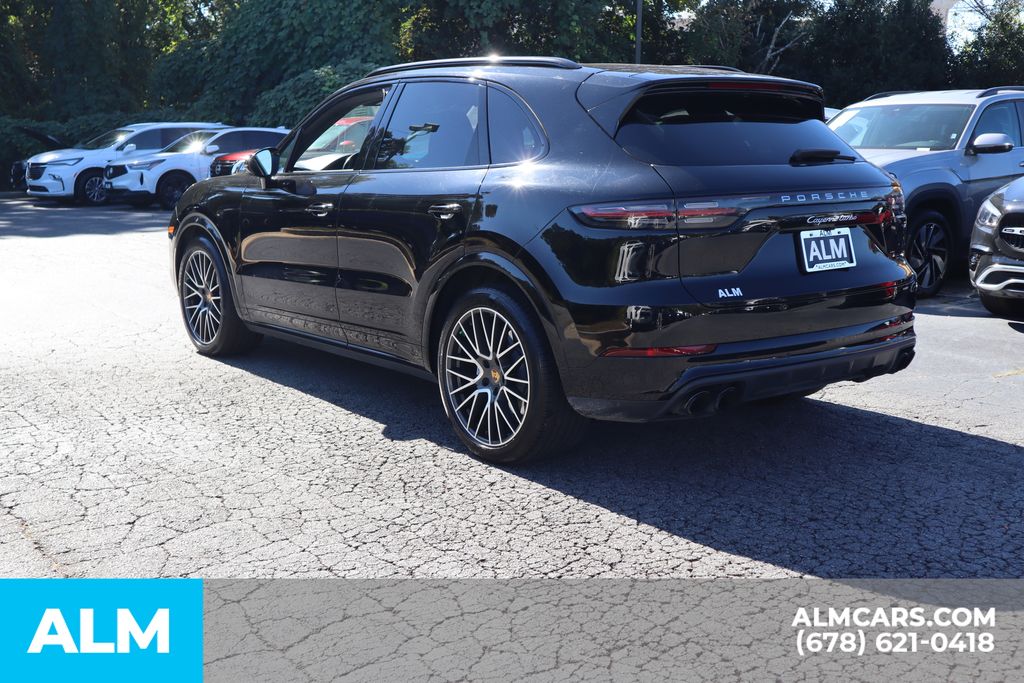 Used 2021 Black Porsche Turbo image 9