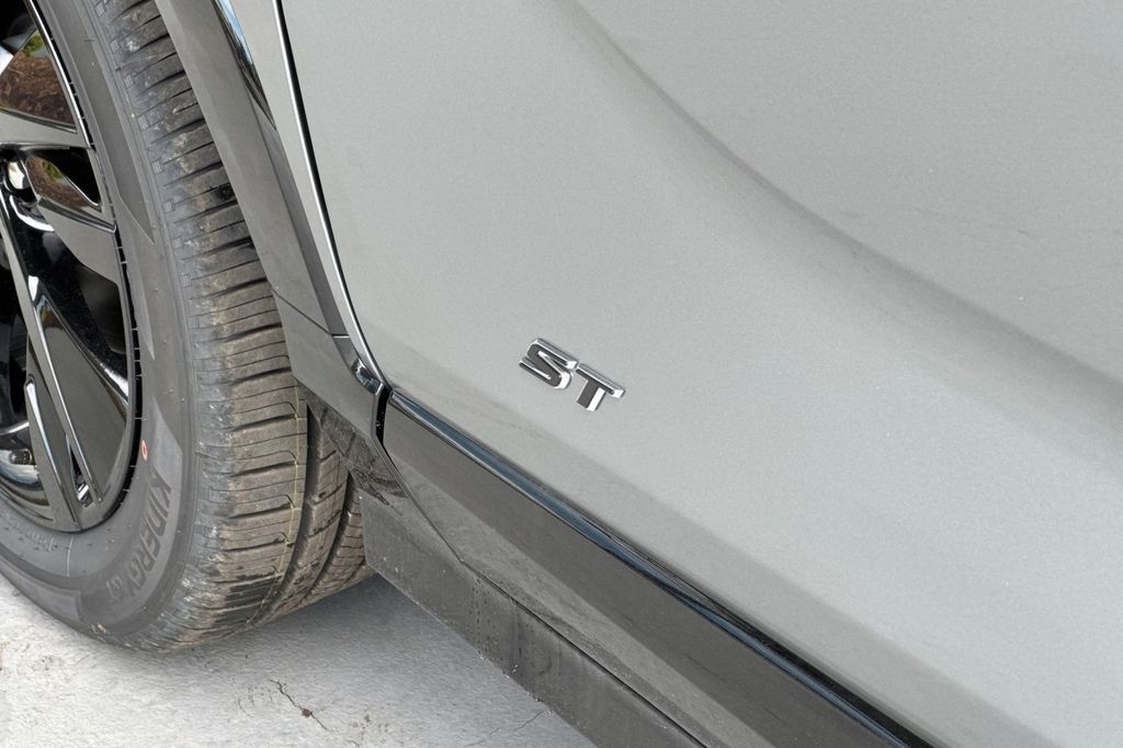 new 2026 Buick Encore GX car, priced at $29,485