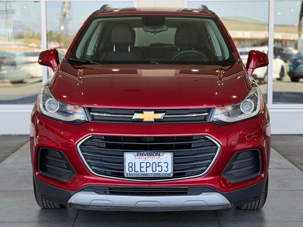 View vehicle photo 4