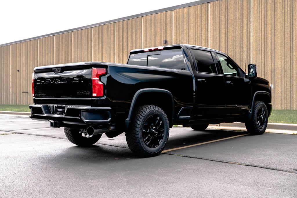 2026 Chevrolet Silverado 2500 HD High Country - Photo 9