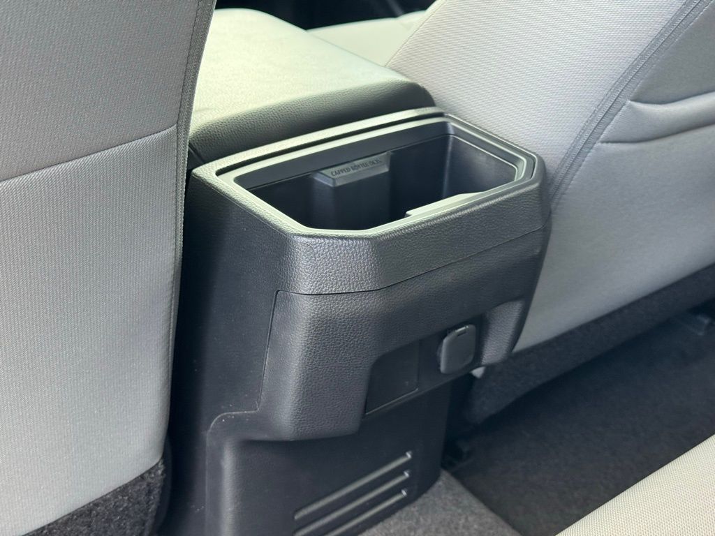 2025 Toyota Tacoma SR5 Double Cab photo 9