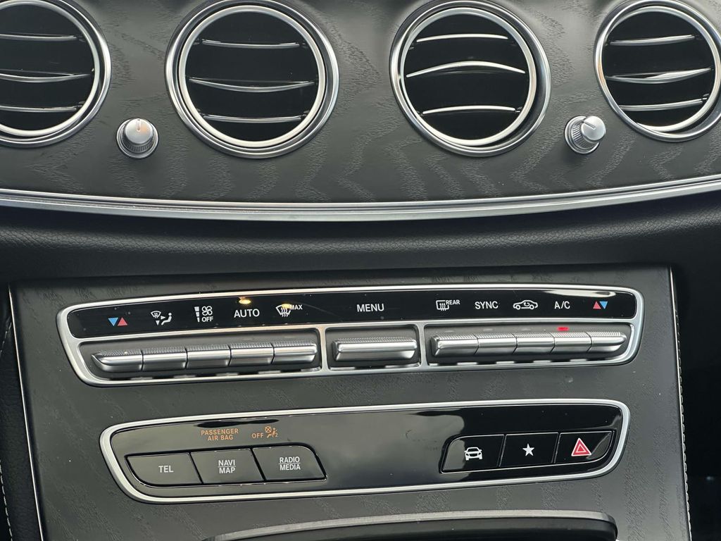 Thumbnail: 2023 Mercedes-Benz E-Class - 26