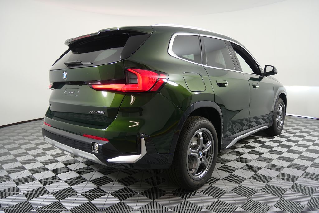 Thumbnail: 2025 BMW X1 - 3
