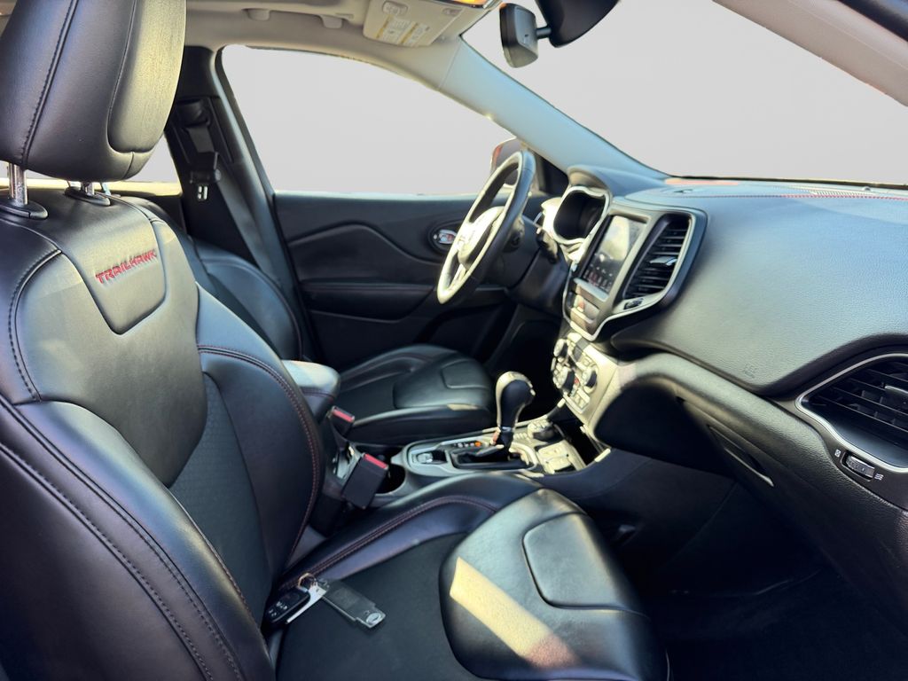 2019 Jeep Cherokee Trailhawk Red at Auto Express Mitsubishi