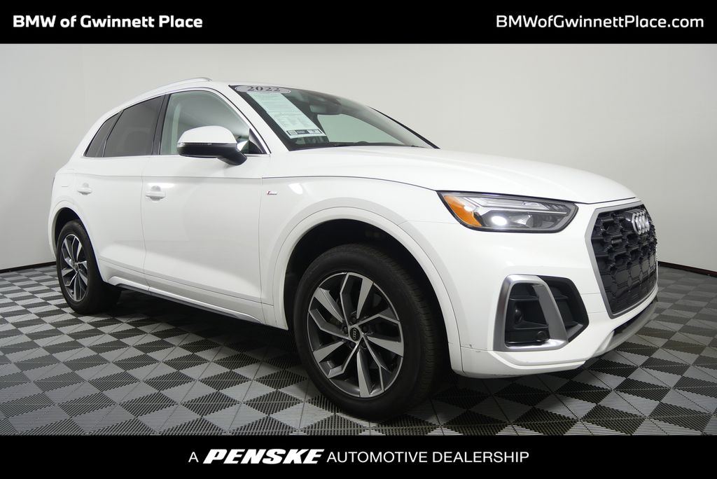 Thumbnail: 2022 Audi Q5 - 1