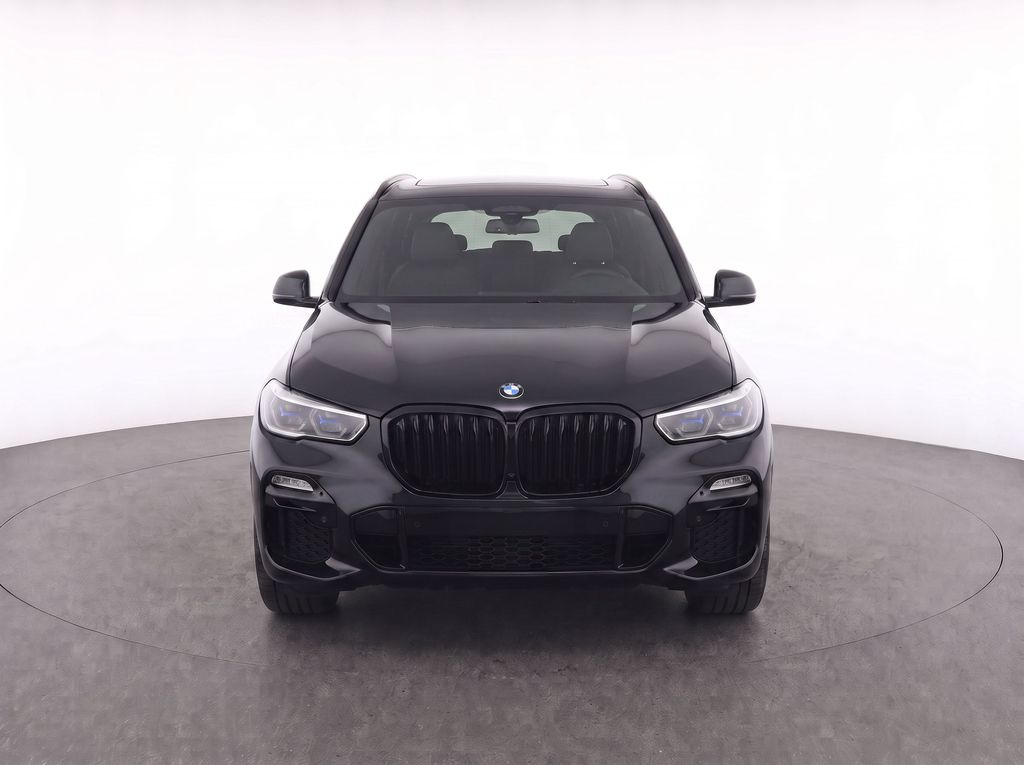Thumbnail: 2021 BMW X5 - 8