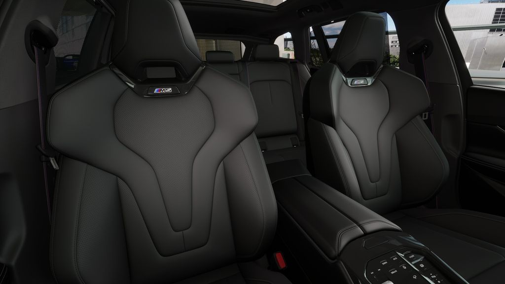Thumbnail: 2026 BMW M5 - 11