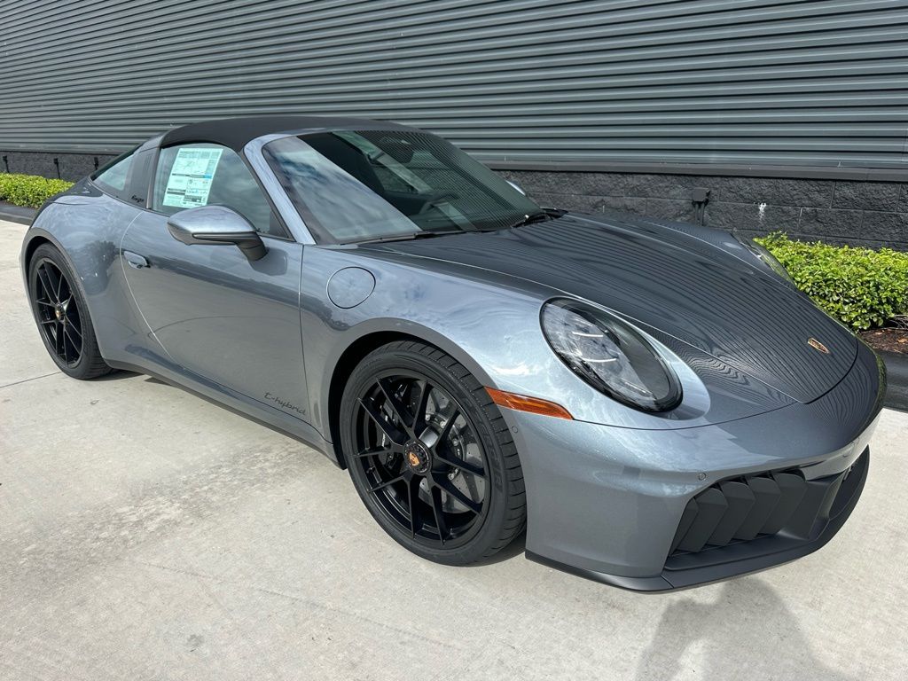 Thumbnail: 2026 Porsche 911 - 12