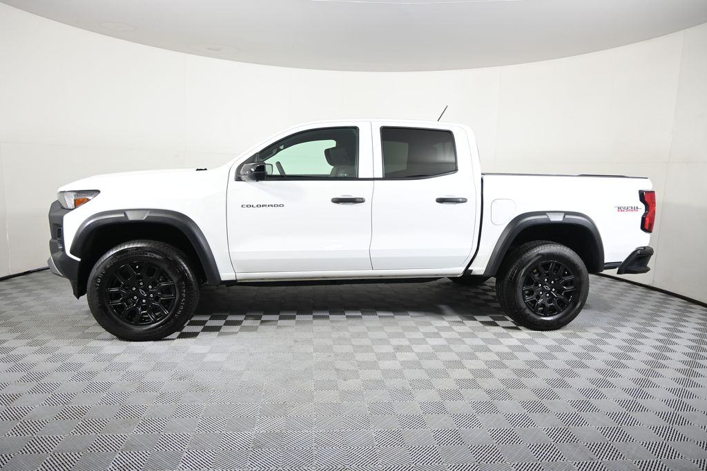 Used 2024 Chevrolet Colorado Trail Boss with VIN 1GCPTEEKXR1109151 for sale in Forest Lake, Minnesota
