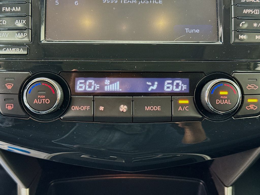 Used Car 2015 Nissan Altima  2.5 Sv For Sale Under $12,000 In Austin, Texas