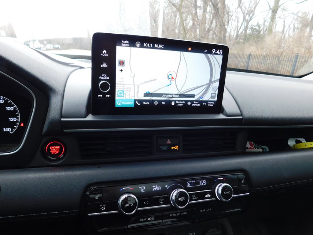 Thumbnail: 2024 Honda Pilot - 10