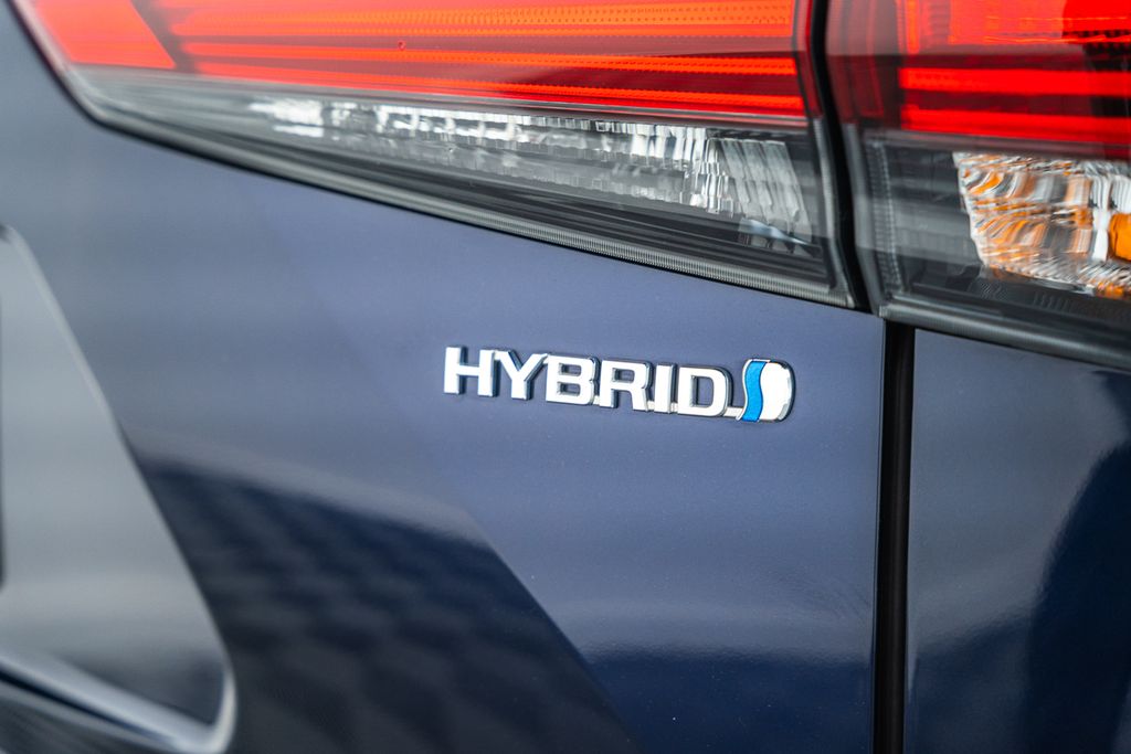 ToyotaHighlander Hybrid9