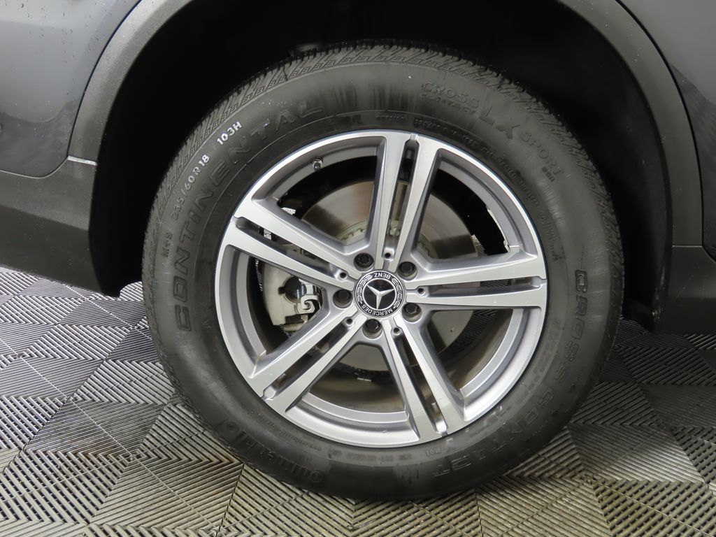 Thumbnail: 2022 Mercedes-Benz GLC - 32