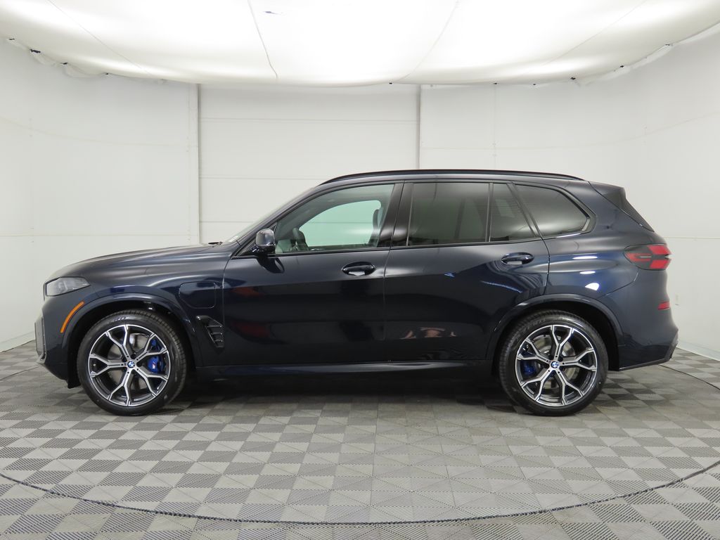 Thumbnail: 2026 BMW X5 - 8