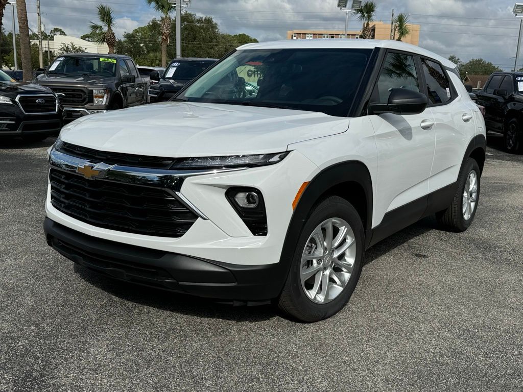 2025 Chevrolet TrailBlazer LS 3