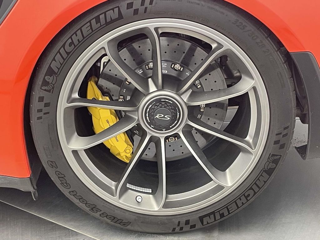 2016 Porsche 911 GT3 RS - 11