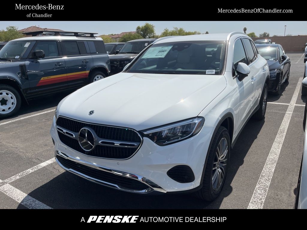 Thumbnail: 2025 Mercedes-Benz GLC - 1