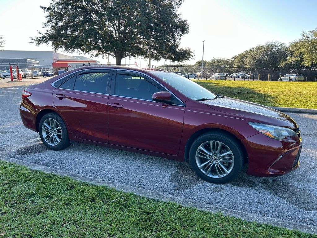 Thumbnail: 2016 Toyota Camry - 7