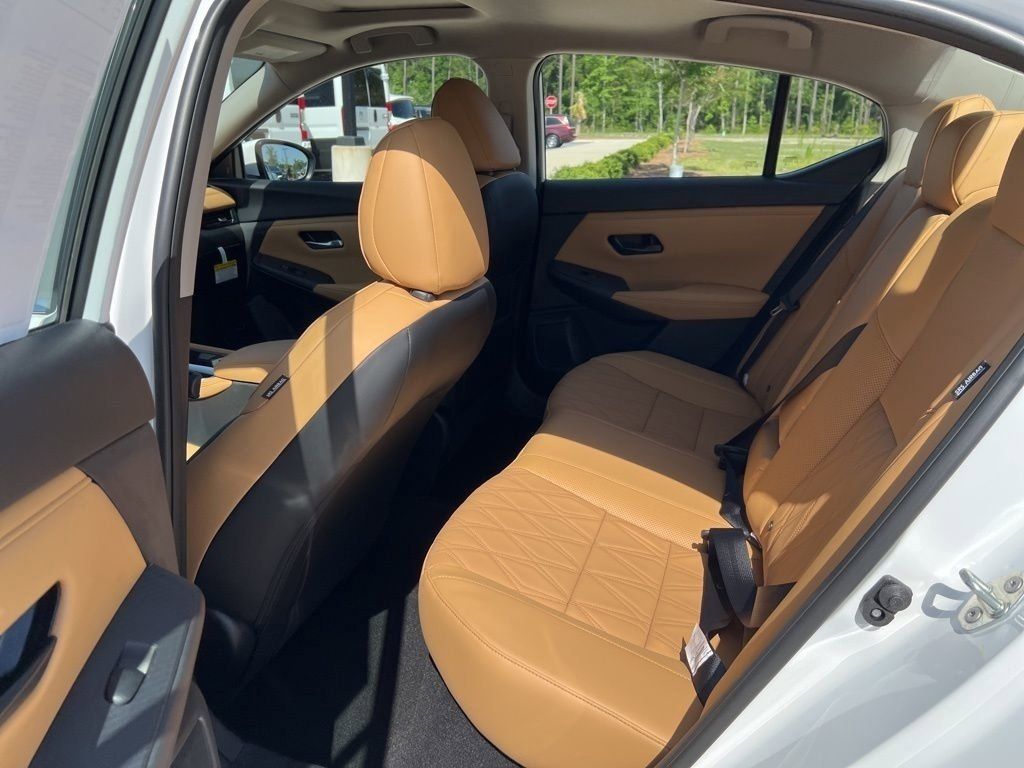 2025 Aspen White Tricoat Nissan Sentra SV FWD Sedan