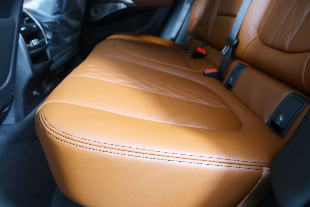 Thumbnail: 2026 BMW X6 - 15