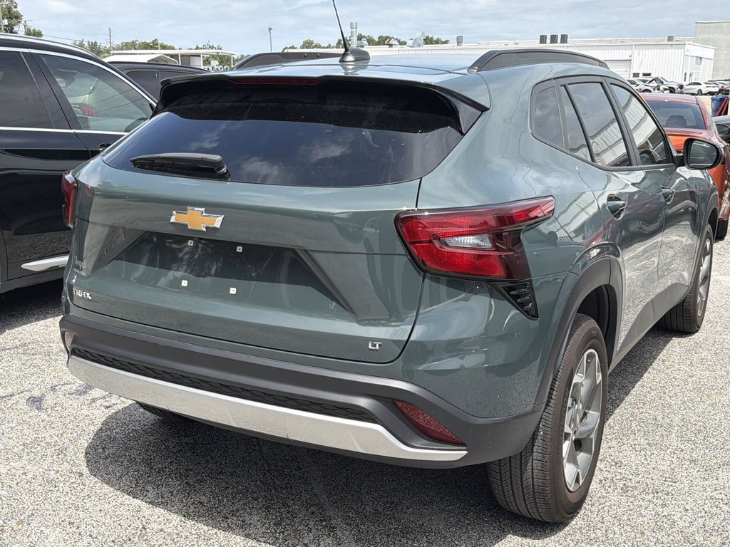 used 2025 Chevrolet Trax car, priced at $19,391