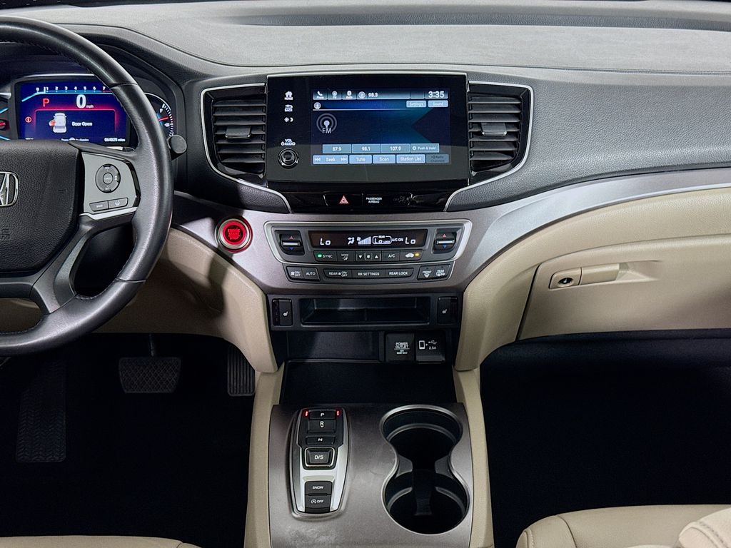Thumbnail: 2021 Honda Pilot - 14