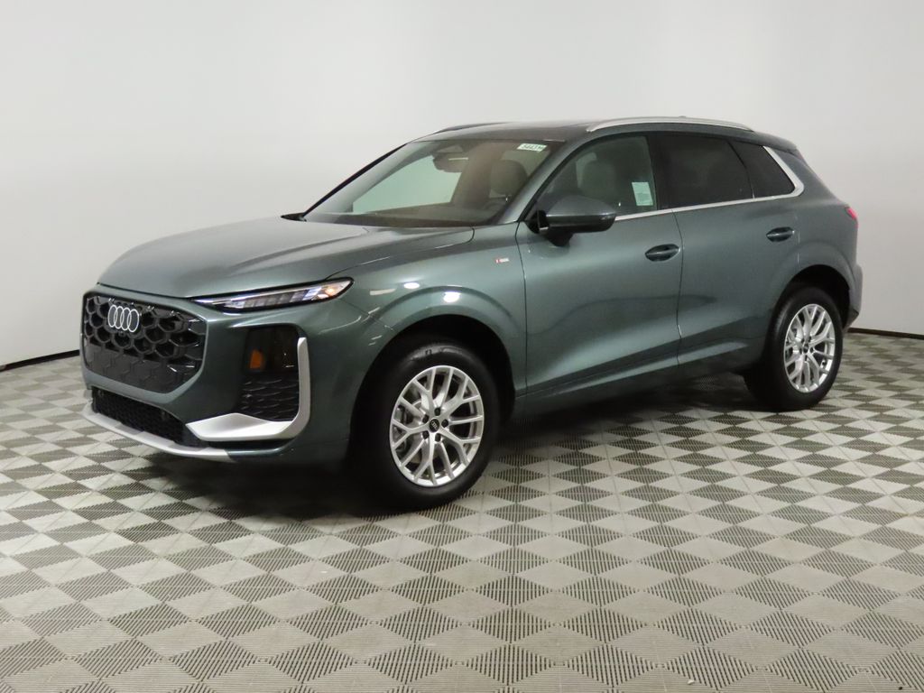 Thumbnail: 2026 Audi Q3 - 1