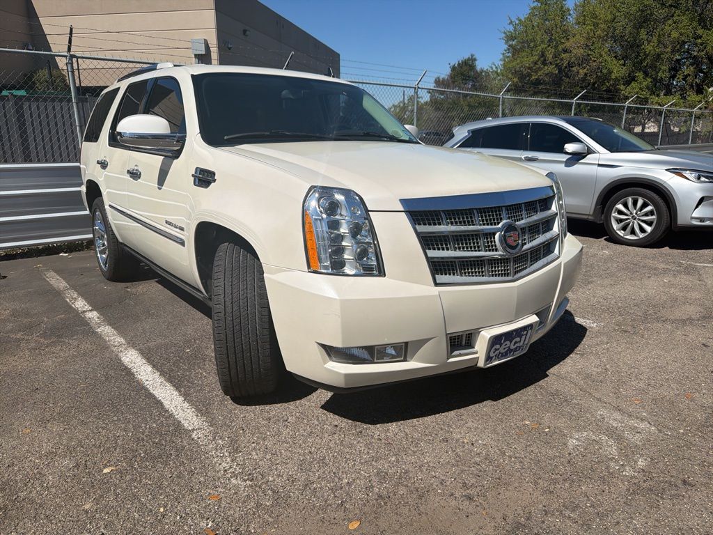 2014 Cadillac Escalade Platinum RWD
