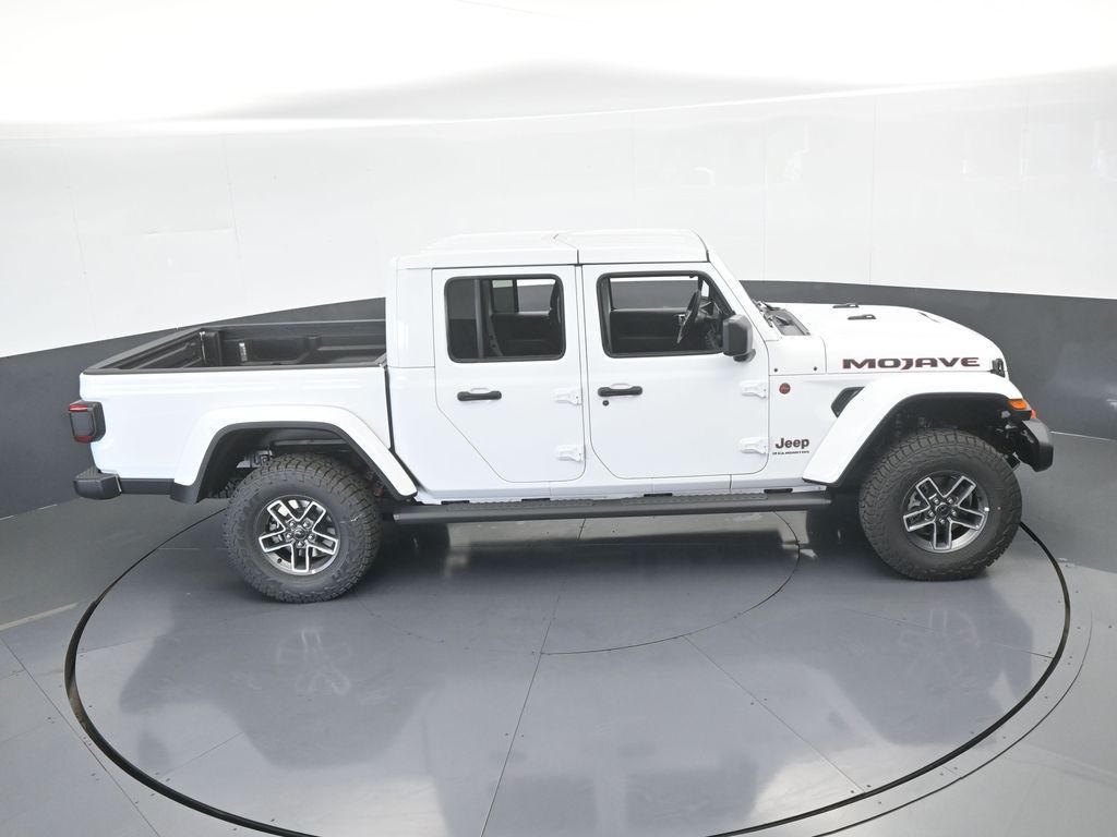 New 2026 Bright White Clearcoat Jeep Mojave image 50