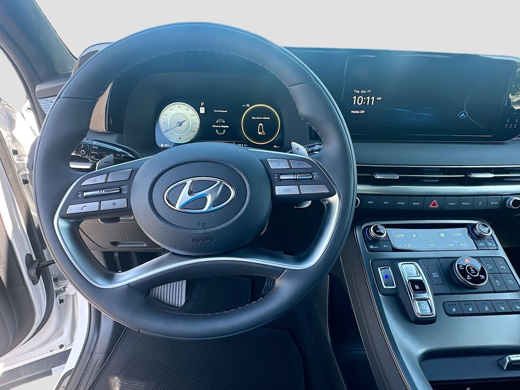 Thumbnail: 2025 Hyundai Palisade - 10