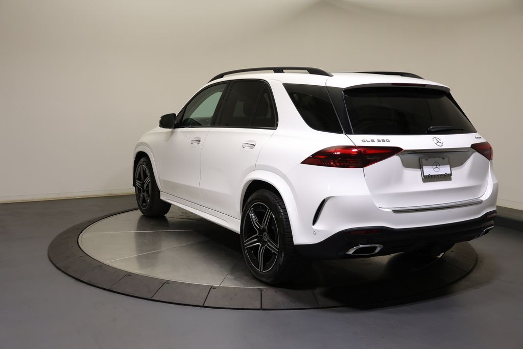 Thumbnail: 2026 Mercedes-Benz GLE - 5