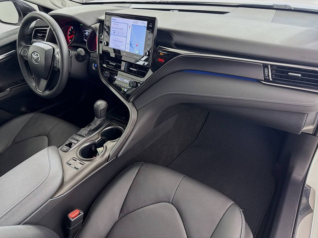 Thumbnail: 2024 Toyota Camry - 30