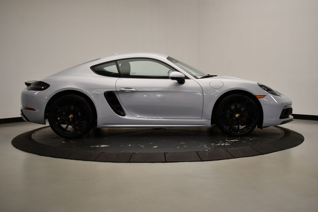 2024 Porsche 718 Cayman Style Edition 6