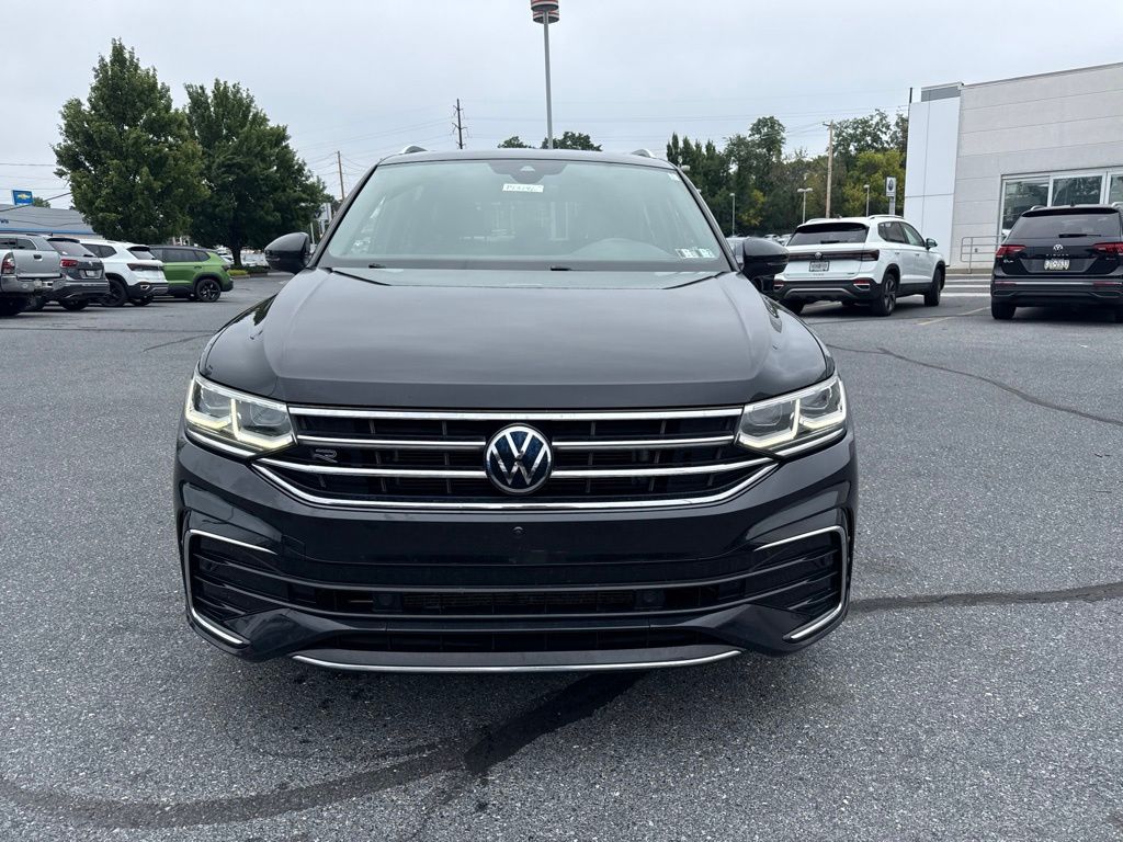 2023 Volkswagen Tiguan 2.0T SEL R-Line - 8