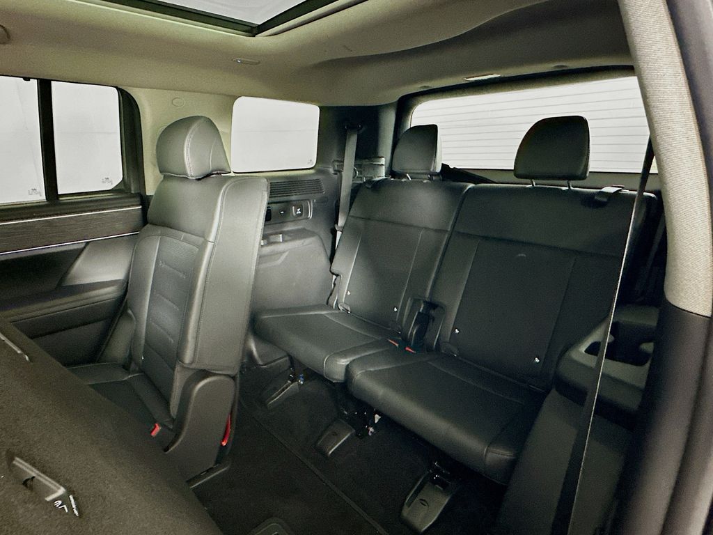 2024 Hyundai Santa Fe Limited 29