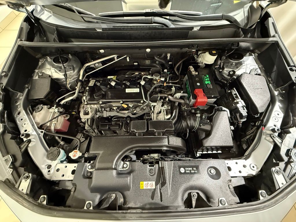 Thumbnail: 2020 Toyota RAV4 - 10