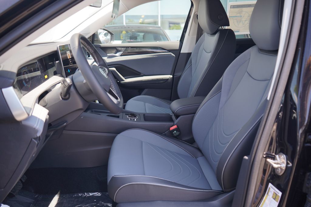 Thumbnail: 2025 Volkswagen Tiguan - 6