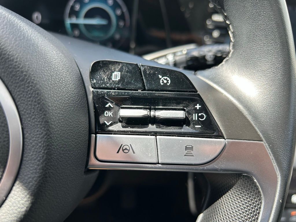 Thumbnail: 2021 Hyundai Elantra - 19