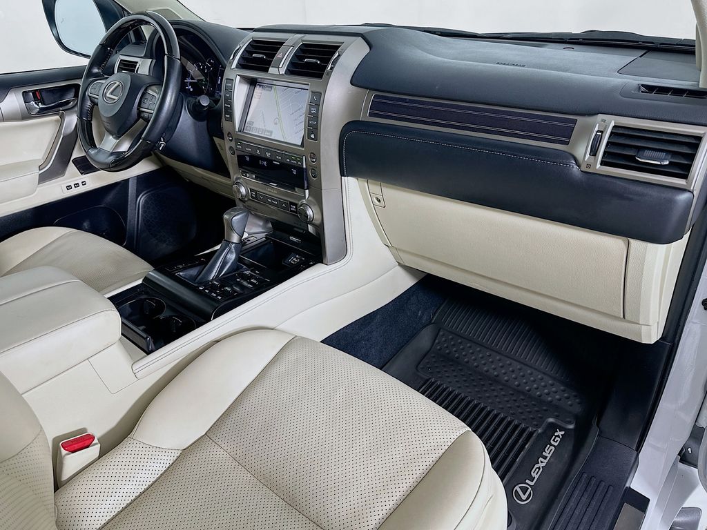 2021 Lexus GX 460 Luxury 30