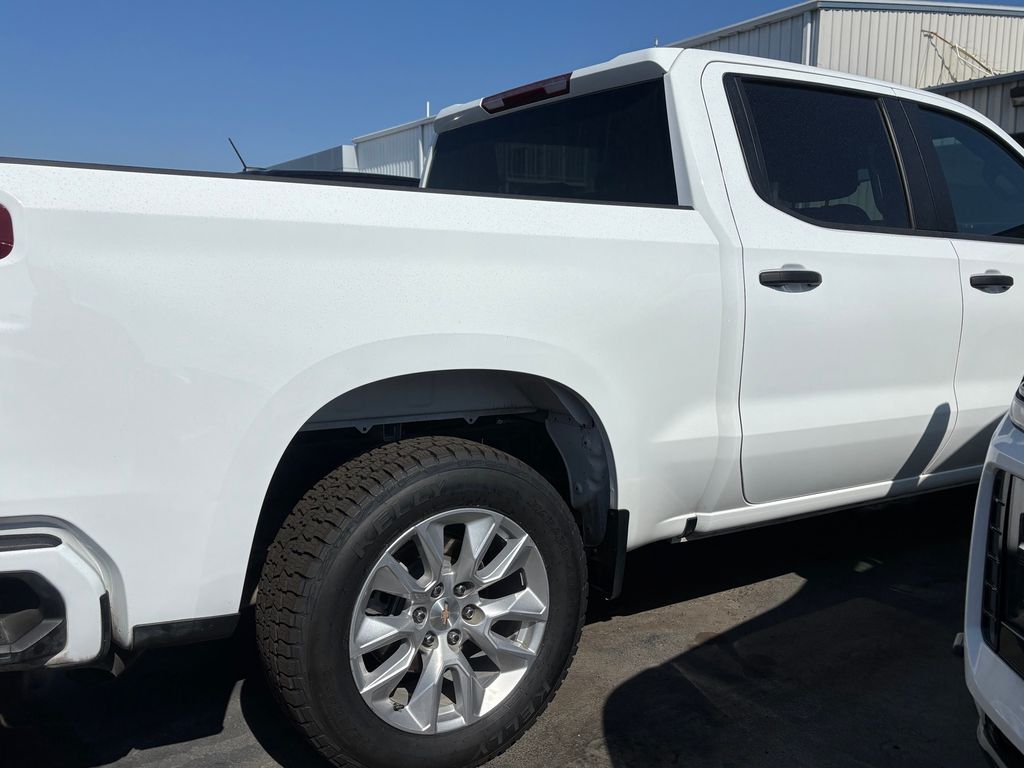 Used Car 2024 Chevrolet Silverado 1500  Custom For Sale Under $35,000 In Austin, Texas