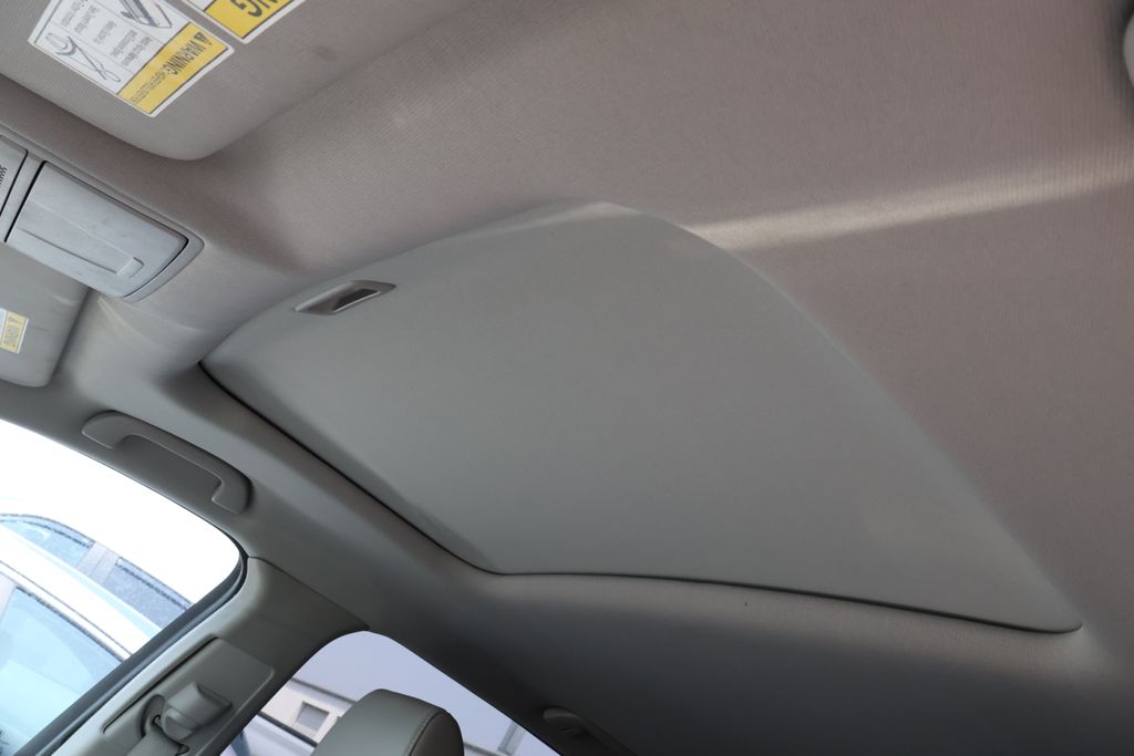 2017 Acura MDX Technology 14