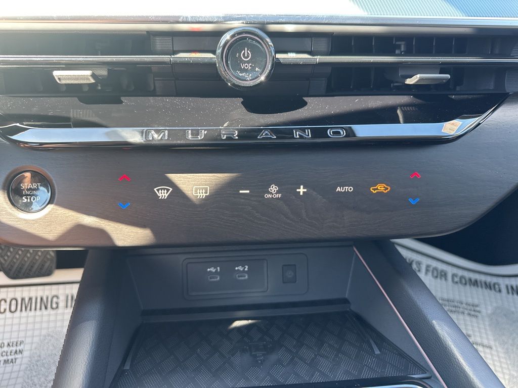 2025 Champagne Silver Metallic Nissan Murano Platinum AWD SUV