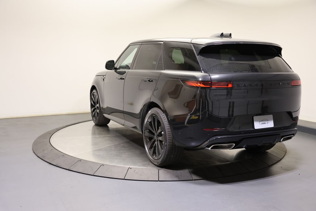 Thumbnail: 2026 Land Rover Range Rover Sport - 3